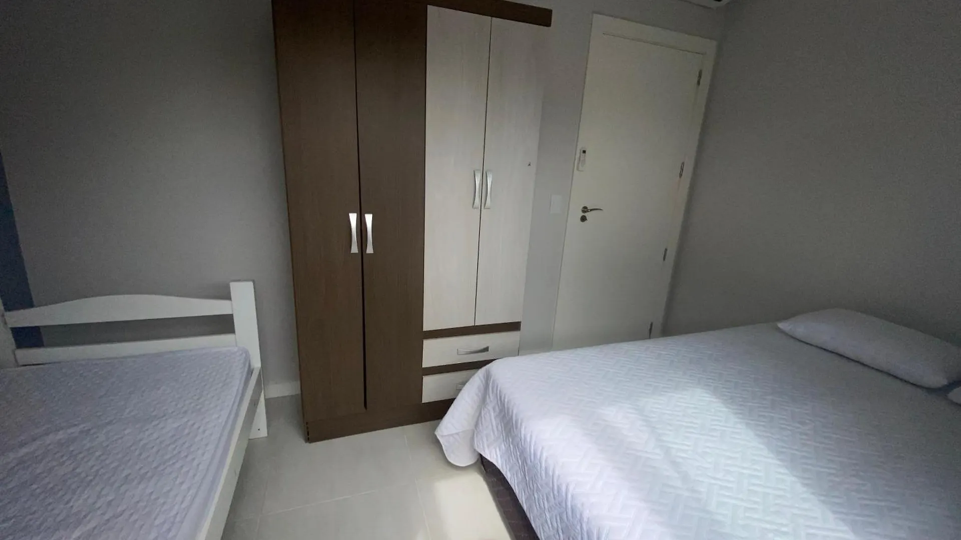 Residencial Belaju 02 Apartment Bombinhas Brazil